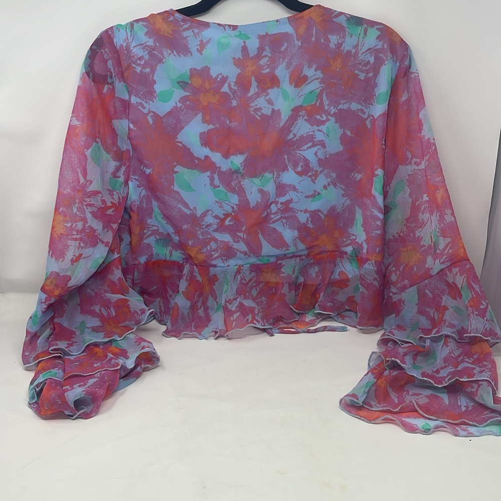 Indulge Tie-Front Ruffle Sleeve Multicolor Floral Blouse Size X-Large Brand New - Picture 8 of 12
